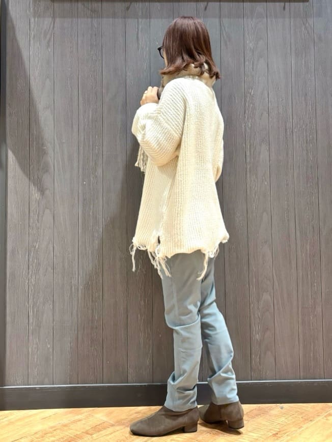 meiさんの「SHOO･LA･RUE｜【S-LL】1枚で決まる 裾フリンジニット」を使ったコーディネート