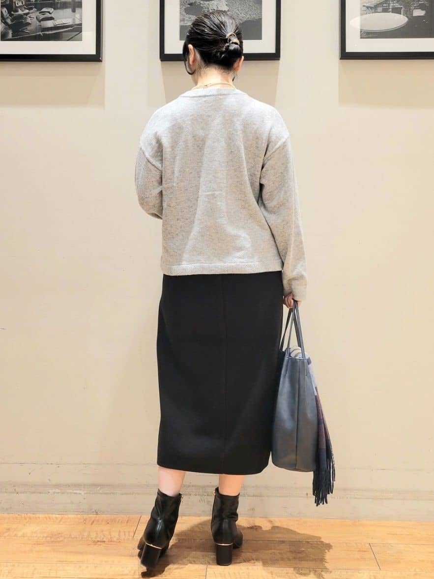 ななこさんの「SHOO･LA･RUE｜【洗濯機可】きちんと感が魅力 ジャケットライクカーディガン」を使ったコーディネート