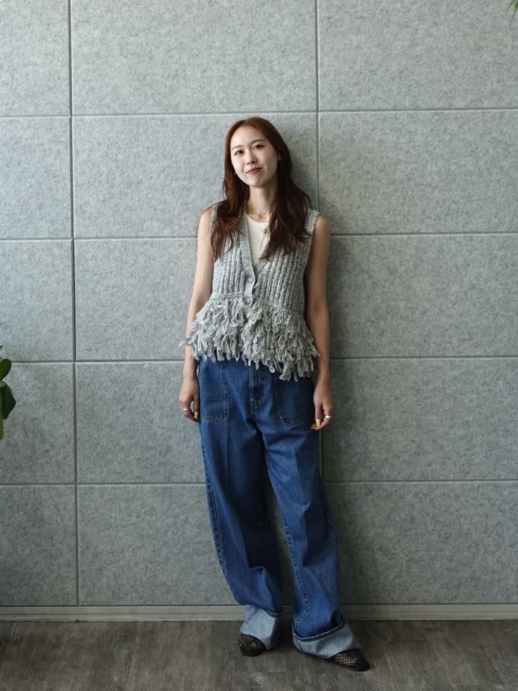 mitsukiさんの「INDIVI｜ロールアップデニム」を使ったコーディネート