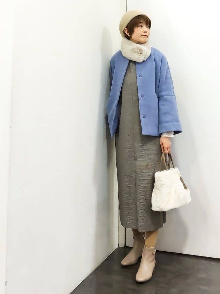 やまちゃんさんの「grove｜【ウール混】軽やかに羽織れるショートコート」を使ったコーディネート
