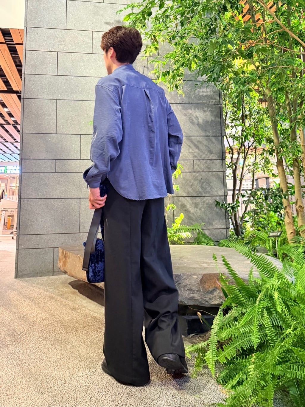 HARUさんの「tk.TAKEO KIKUCHI｜グランパバギースラックス」を使ったコーディネート