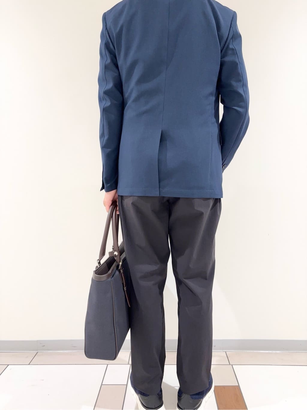 及川さんの「TAKEO KIKUCHI｜【COOL CITY WEAR】アーバンクール ジャケット /接触冷感・吸水速乾」を使ったコーディネート