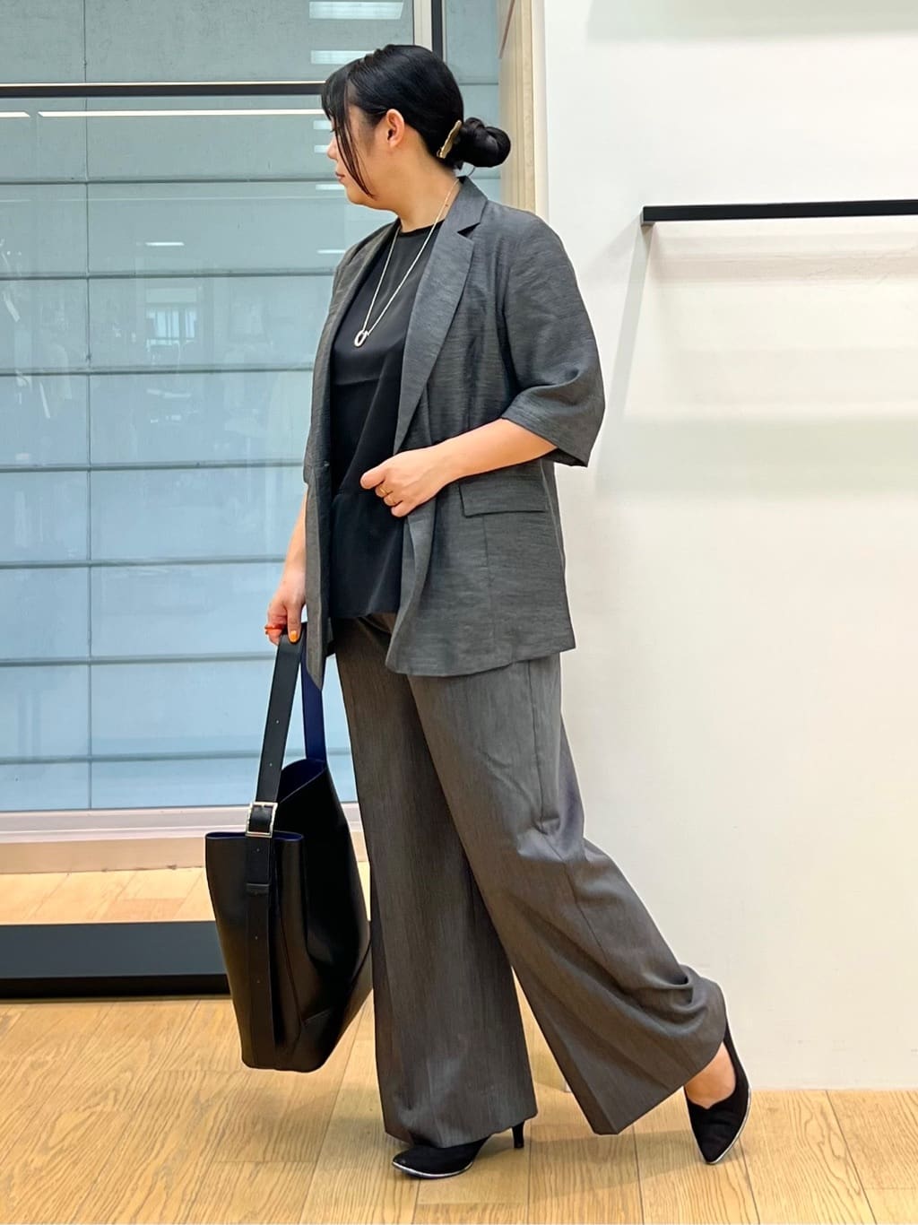 shimaさんの「INDIVI｜ライトダブルジャケット」を使ったコーディネート