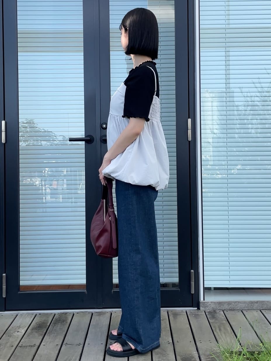 NATSUMIさんの「grove｜【SOMETHING&times;grove別注】LISAWIDE DENIM PANTS」を使ったコーディネート