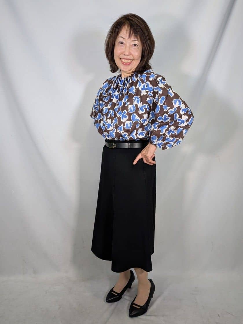 k.kazunoさんの「Reflect｜【ジャケットのインナーにおすすめ◎】花柄タックデザインブブラウス」を使ったコーディネート