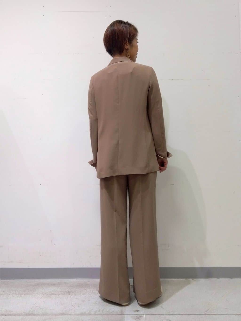 Kさんの「INDIVI｜【軽く羽織れる！】ダブルジャケット」を使ったコーディネート