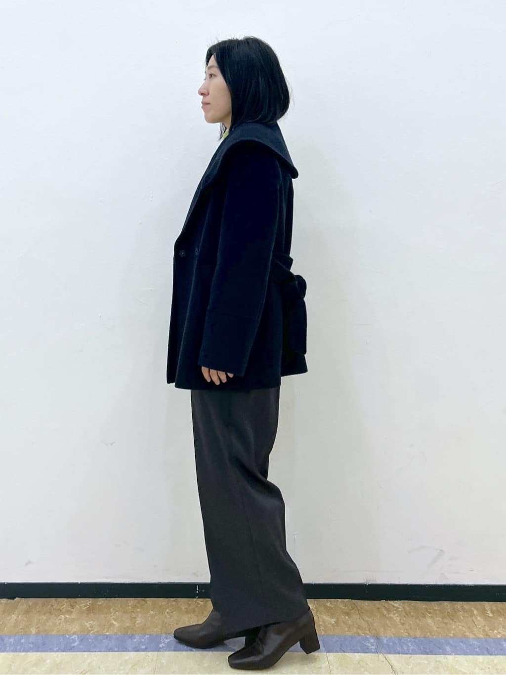 su.さんの「index｜ベルト付ビッグカラーミドルコート」を使ったコーディネート