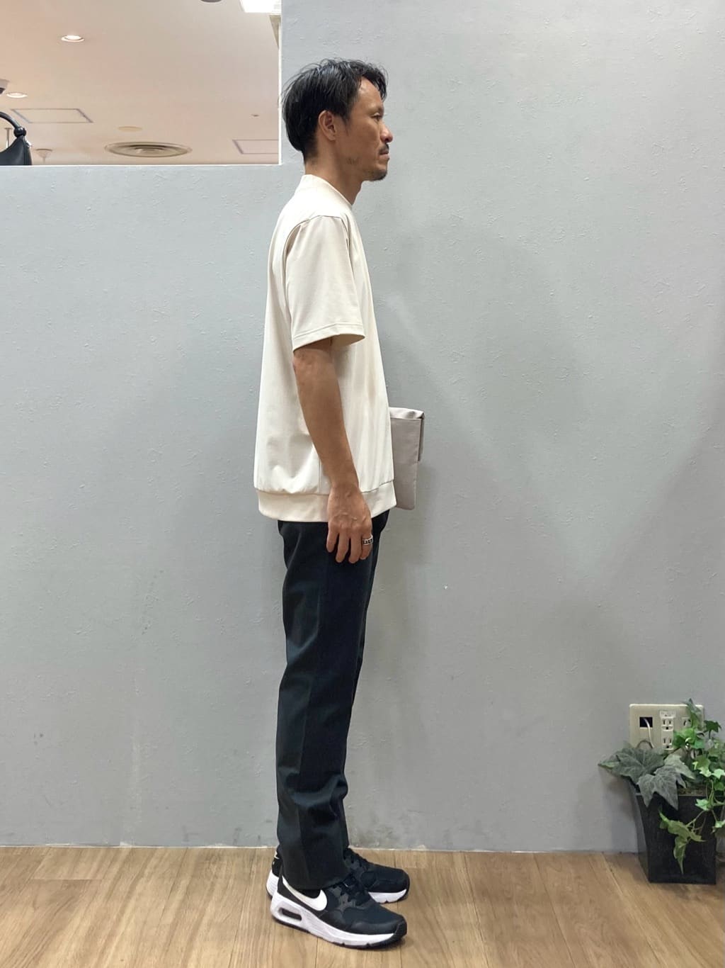 シュンさんの「TAKEO KIKUCHI｜【COOL CITY WEAR】テーラードTシャツ /接触冷感」を使ったコーディネート