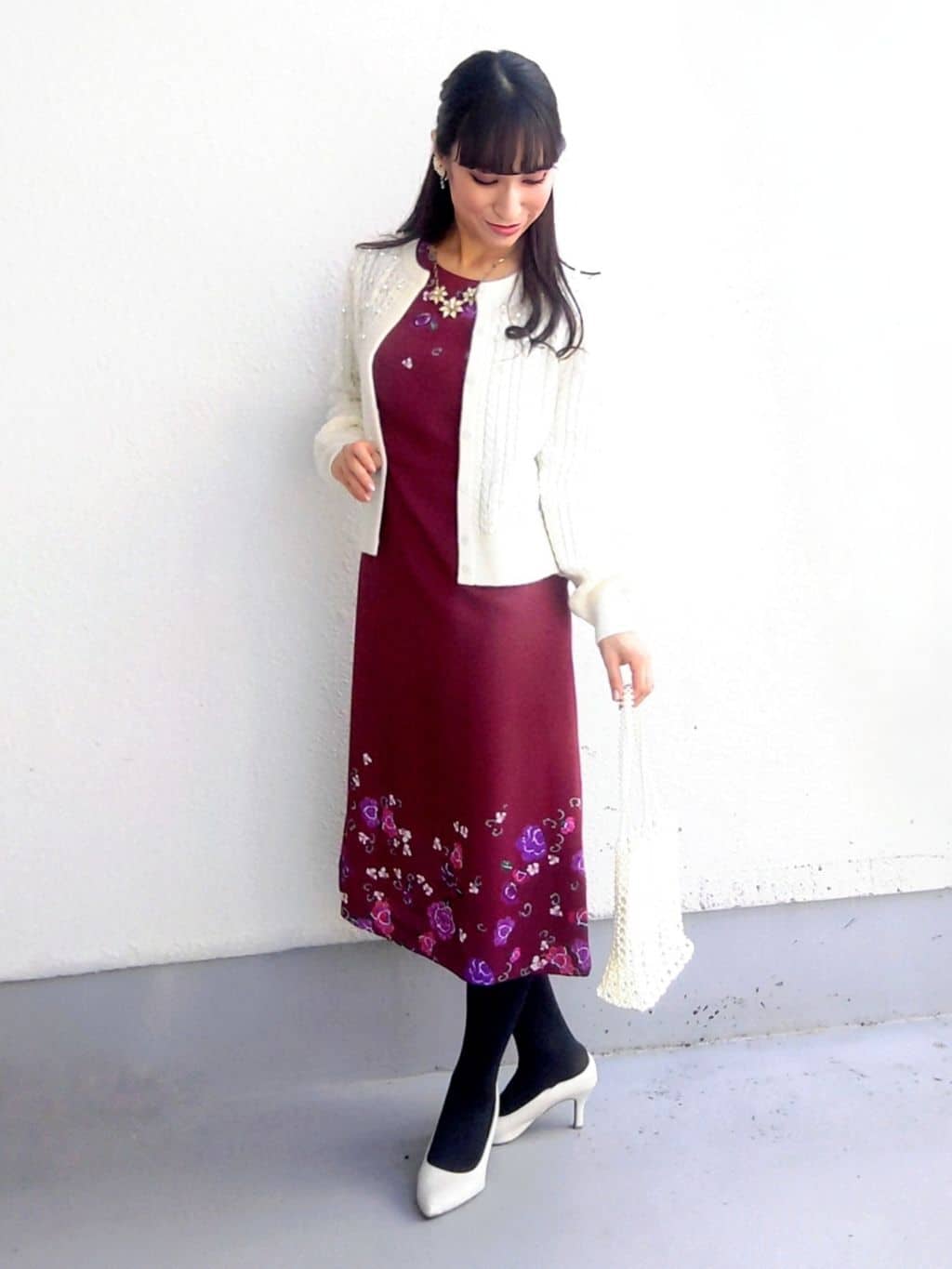 keinaさんの「SunaUna｜【COLLECTION LINE】パール調カーデ」を使ったコーディネート