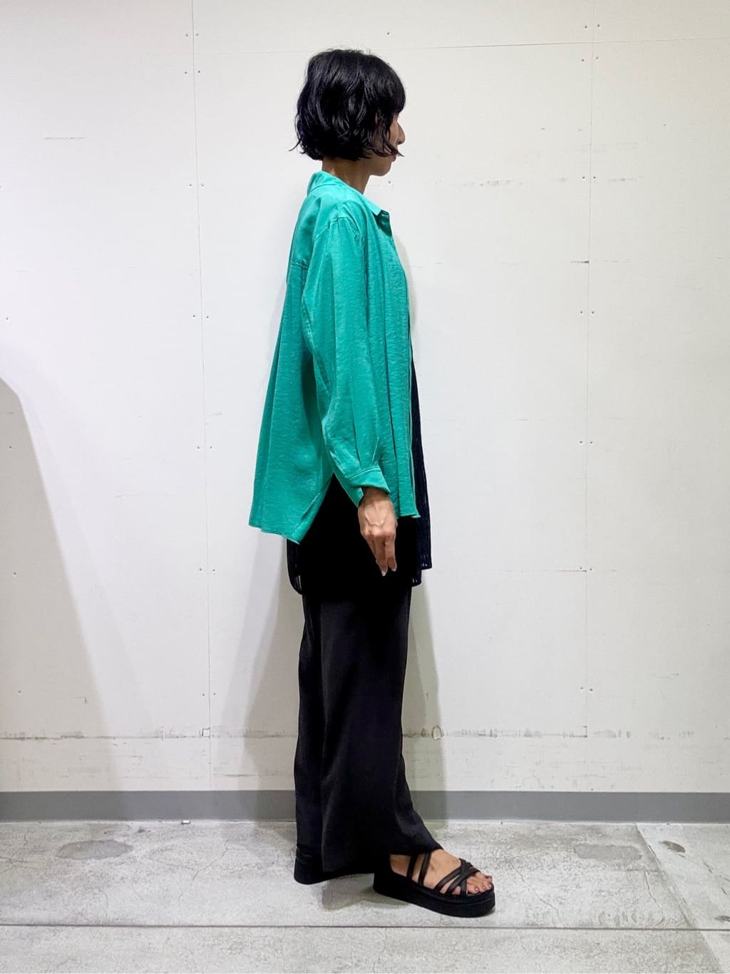 naoさんの「INDIVI｜【洗える／セットアップ可能】ラッセルチュニック」を使ったコーディネート