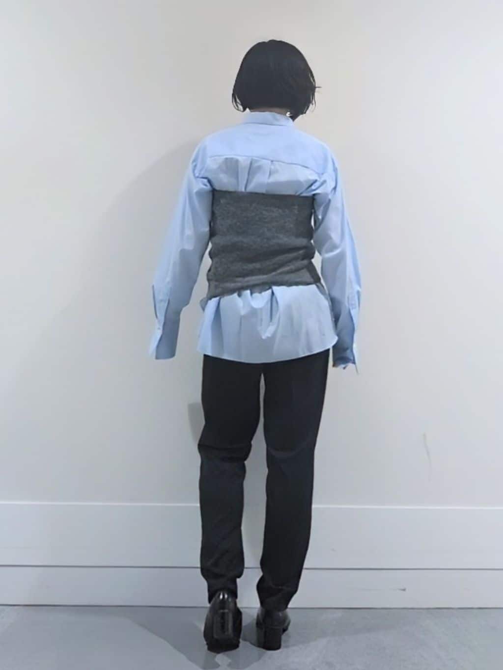 ミズタさんの「UNTITLED｜【トレンド/柔らかな素材感】ビスチェセットカーディガン」を使ったコーディネート
