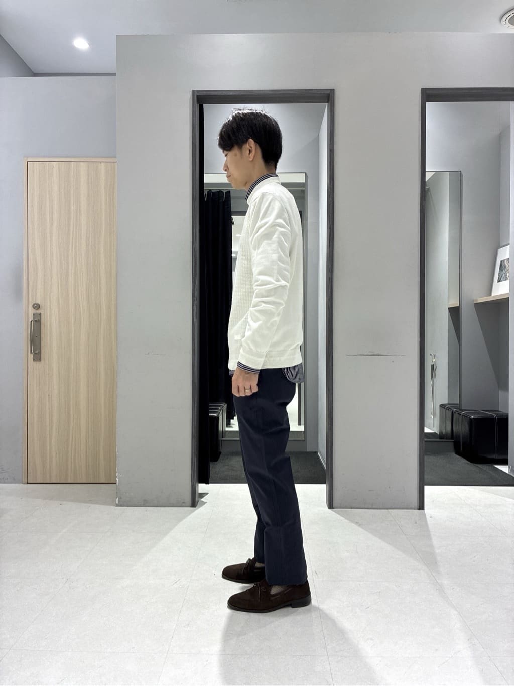 わいずみさんの「TAKEO KIKUCHI｜【ウールカシミヤブレンド】ビーバー調 スタンドカラー コート」を使ったコーディネート