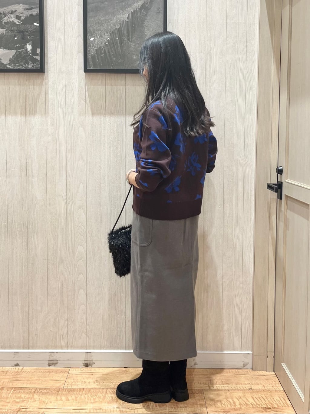 youさんの「SHOO･LA･RUE｜【洗濯機可/毛玉レス】大人世代も取り入れやすい スウェットライク アソートニット」を使ったコーディネート