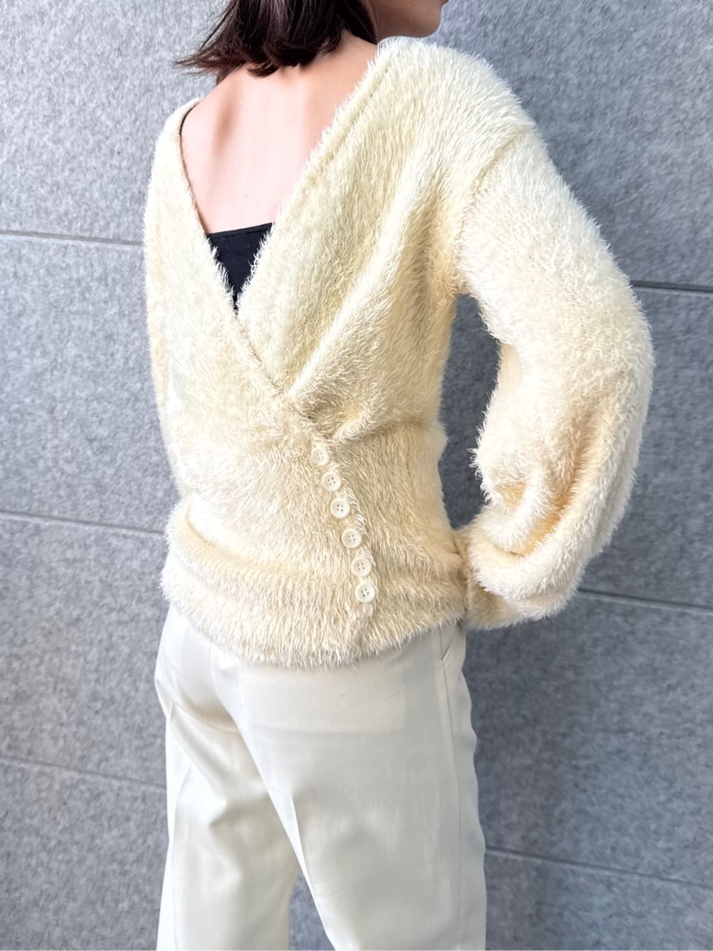 uchi__yamaさんの「CODE A｜feather pullover」を使ったコーディネート