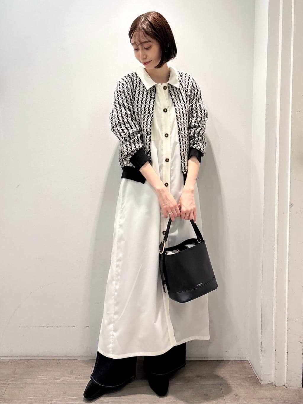 ぶまりんさんの「OPAQUE.CLIP｜【es】ダブルポケットロングシャツワンピース【洗濯機OK】」を使ったコーディネート