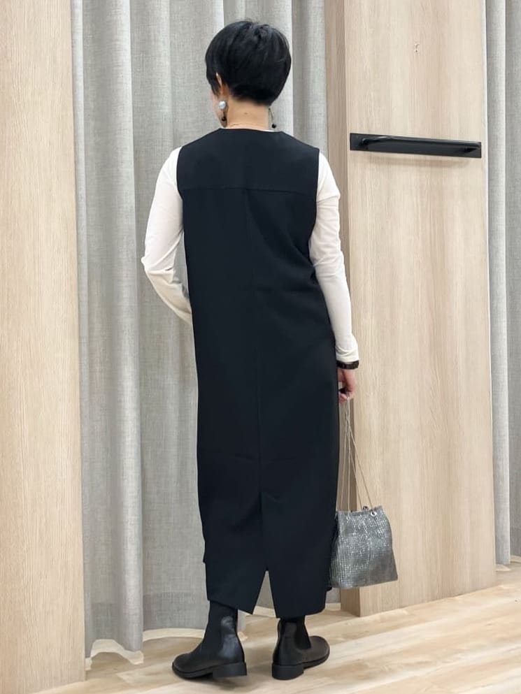 Keiさんの「grove｜【2WAY/美シルエット】着こなし自在のジャンドレワンピース」を使ったコーディネート