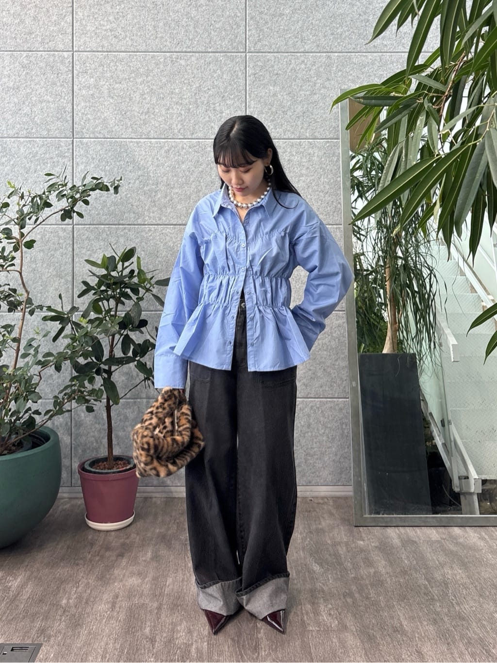 rinaさんの「INDIVI｜ロールアップデニム」を使ったコーディネート