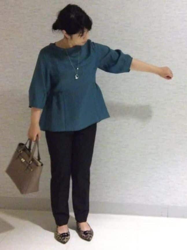 sakoさんの「Reflect｜【すっきり見え！長め丈】ペプラムデザインシアーブラウス」を使ったコーディネート