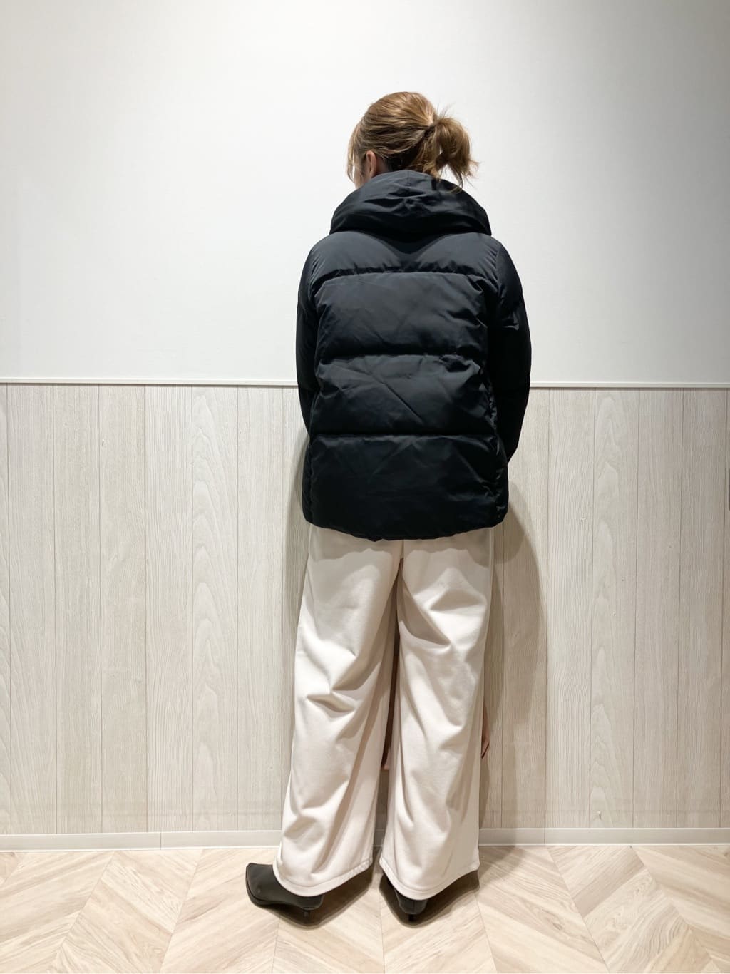 shokoさんの「SHOO･LA･RUE｜【撥水/洗える】ショートフーディーダウン」を使ったコーディネート
