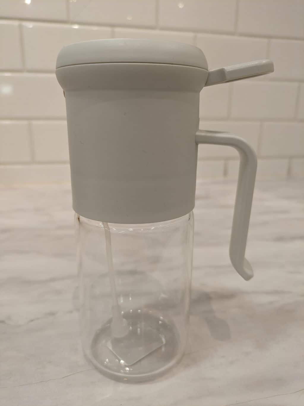タエさんの「212 KITCHEN STORE｜耐熱ガラスオイルスプレー BK ＜atomico  アトミコ＞」を使ったコーディネート