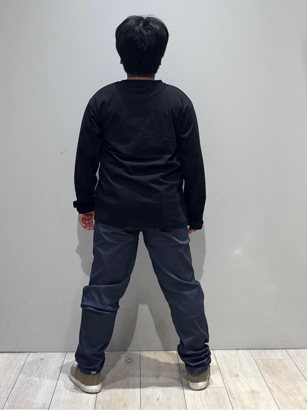 kuboさんの「THE SHOP TK｜【110-160/洗濯機OK】切り替え長袖Tシャツ」を使ったコーディネート