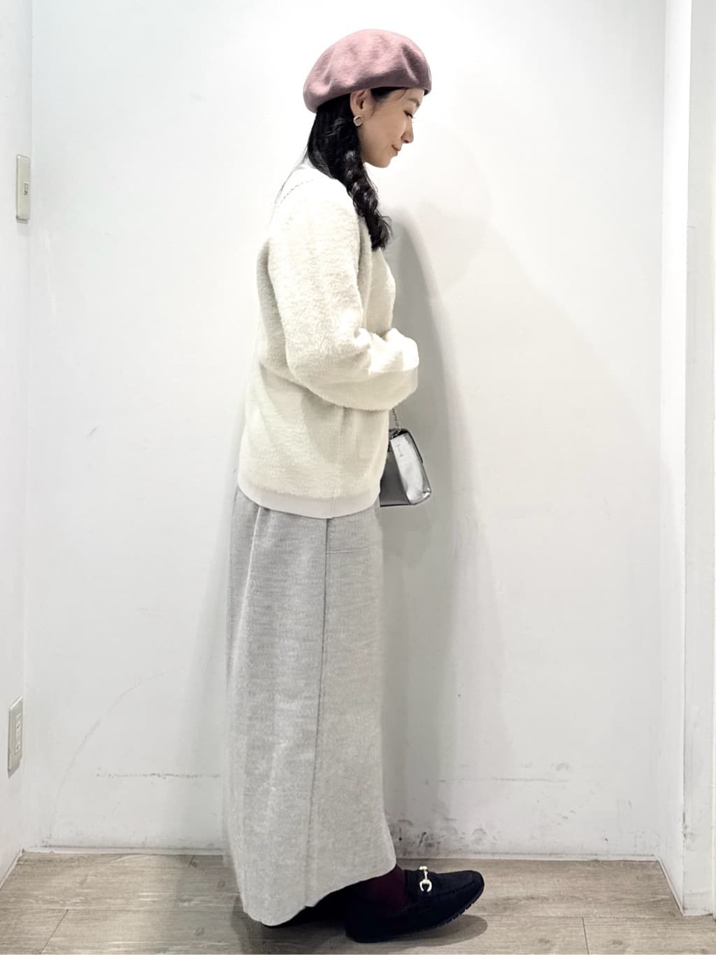yuicciさんの「OPAQUE.CLIP｜シアーハイネックトップス【洗濯機OK】」を使ったコーディネート