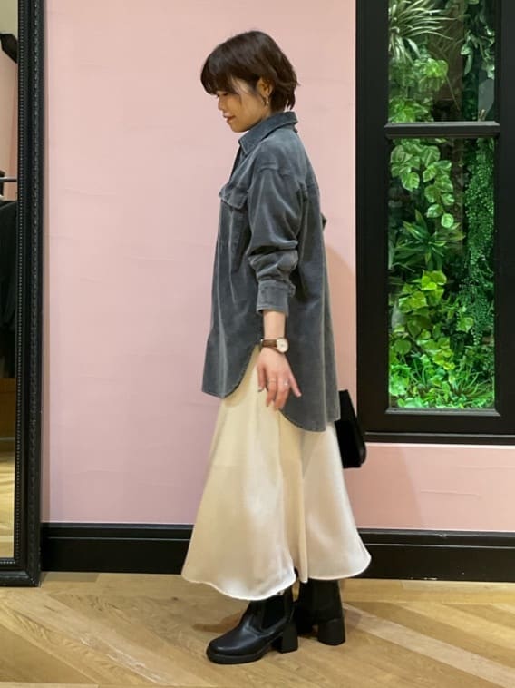 ogataさんの「DRESSTERIOR｜フェイクファーコンビリサイクルレザートートバッグ」を使ったコーディネート