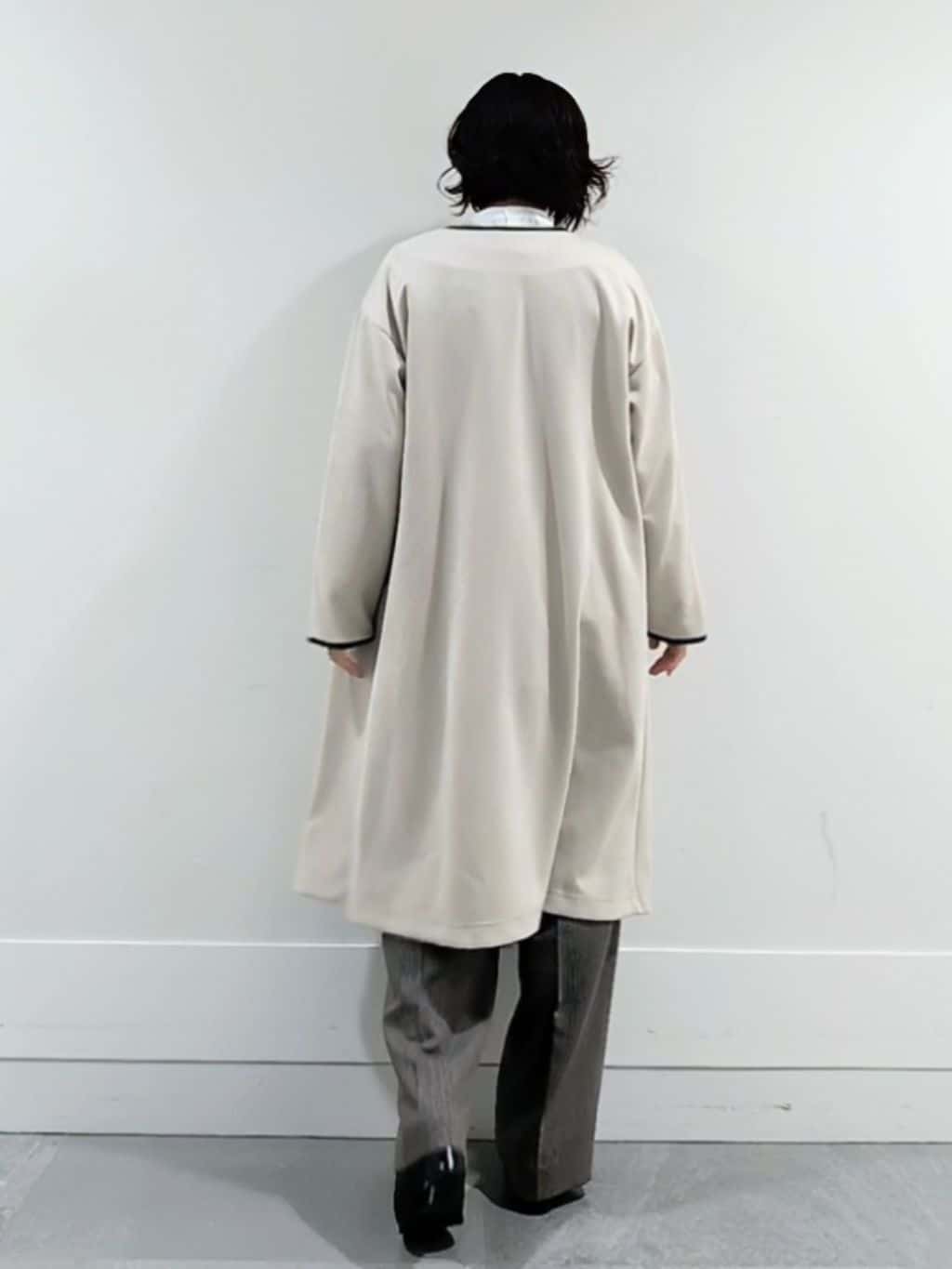 ミズタさんの「UNTITLED｜【重ね着レイヤードに】杢調ニットベスト」を使ったコーディネート