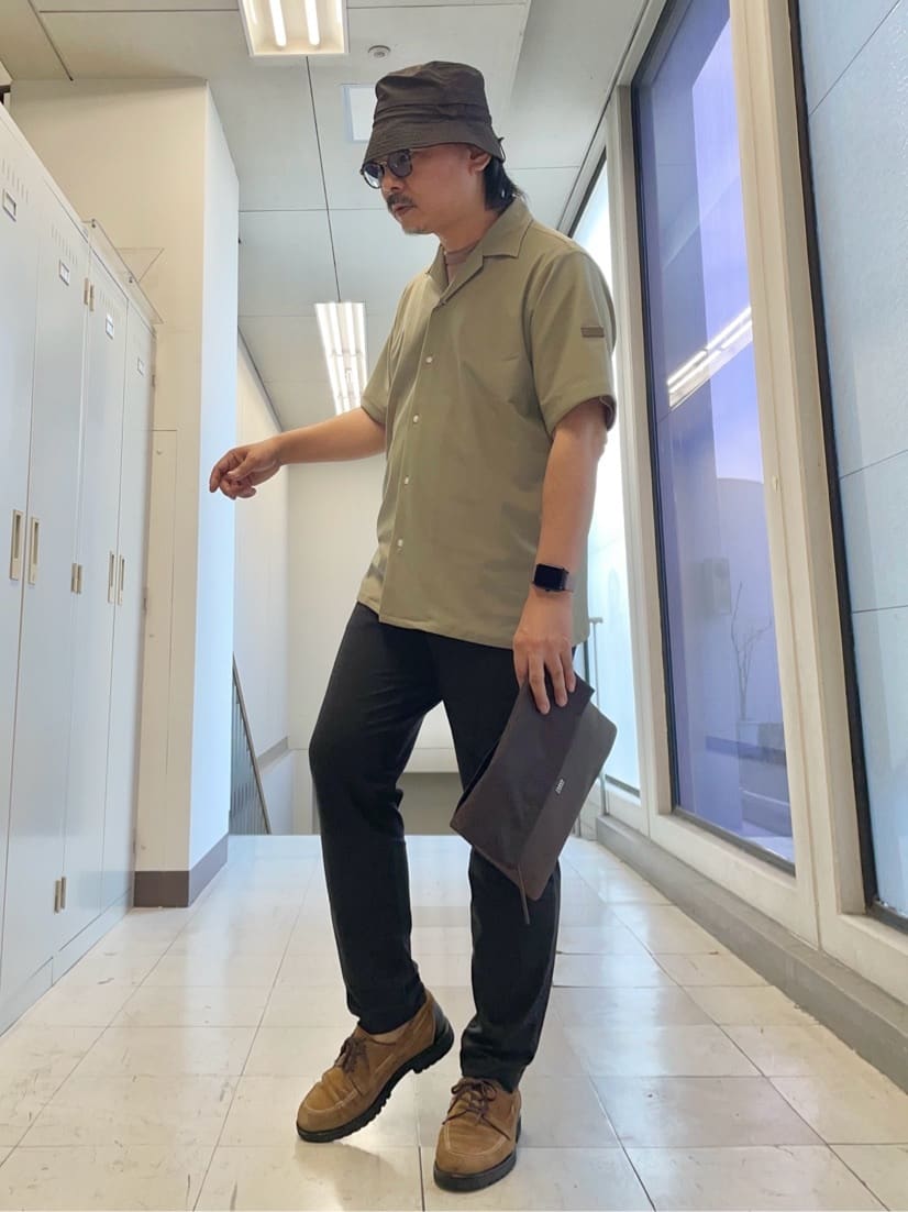 MAKOTO AIさんの「TAKEO KIKUCHI｜【COOL CITY WEAR】エアートール オープンカラーシャツ /接触冷感・通気性」を使ったコーディネート