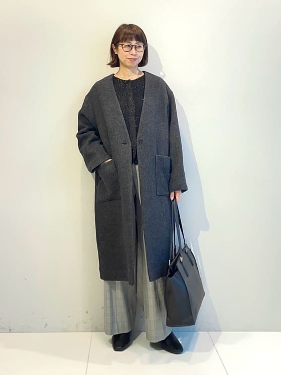 murayamaさんの「INDIVI｜【軽量／ウール混】ライトフォルム ロングコート」を使ったコーディネート