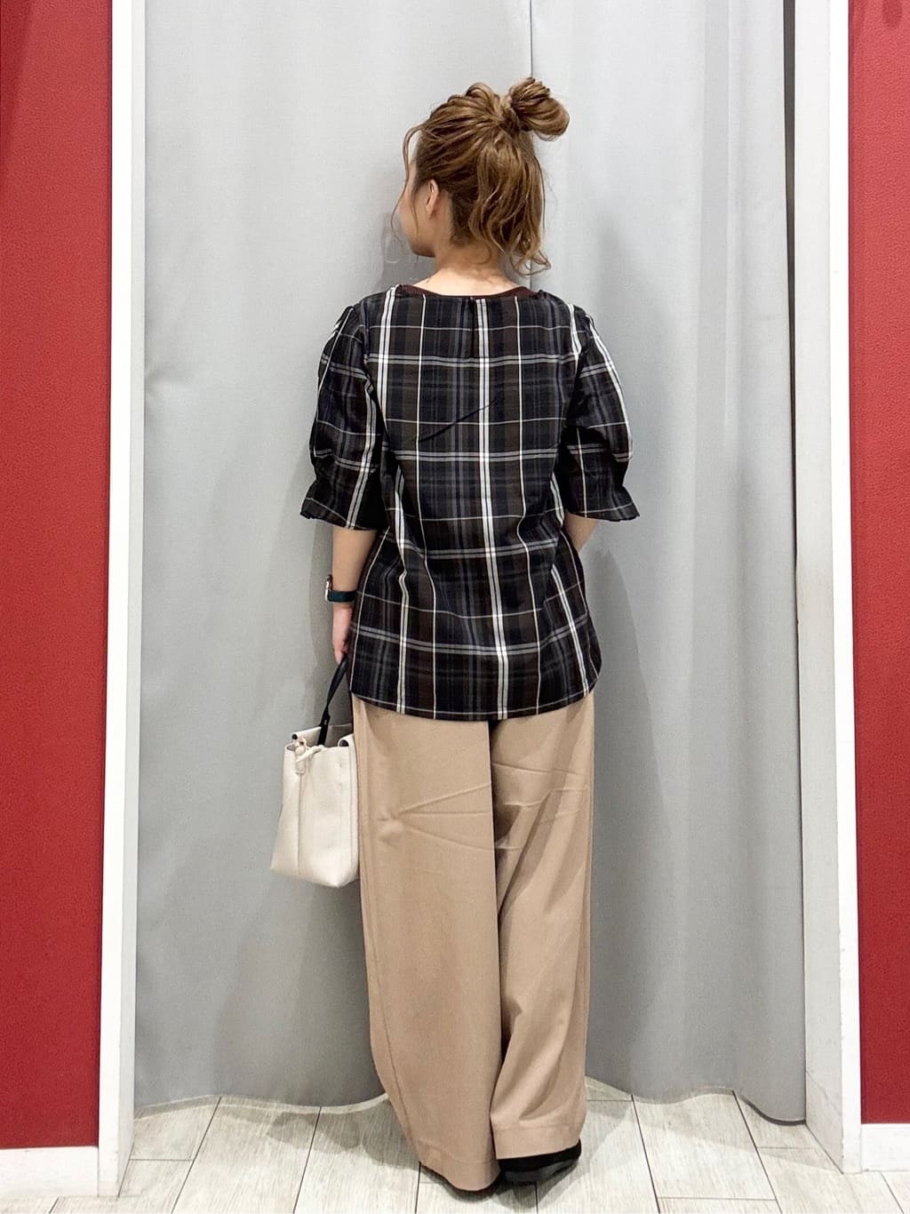 shioさんの「SHOO･LA･RUE｜ラクチン フラットパンプス」を使ったコーディネート