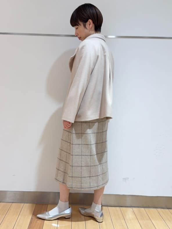 あやさんの「UNTITLED｜【きれいめ/洗える】ラメ入りワイドボートネックニット」を使ったコーディネート