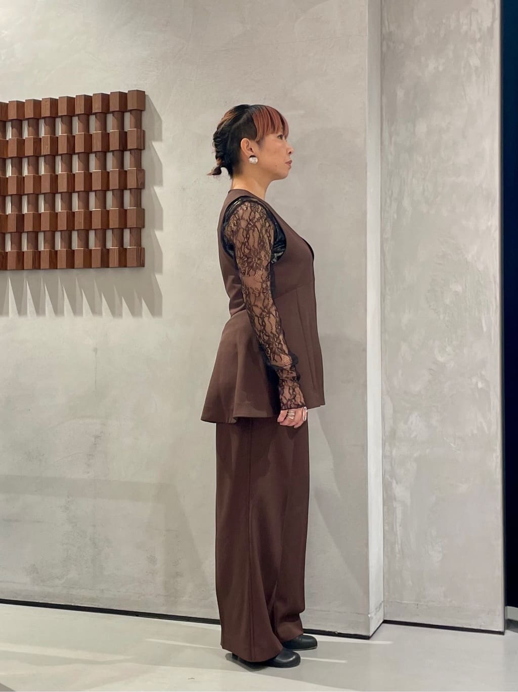 KOUさんの「INDIVI｜レースストレッチカットソー」を使ったコーディネート