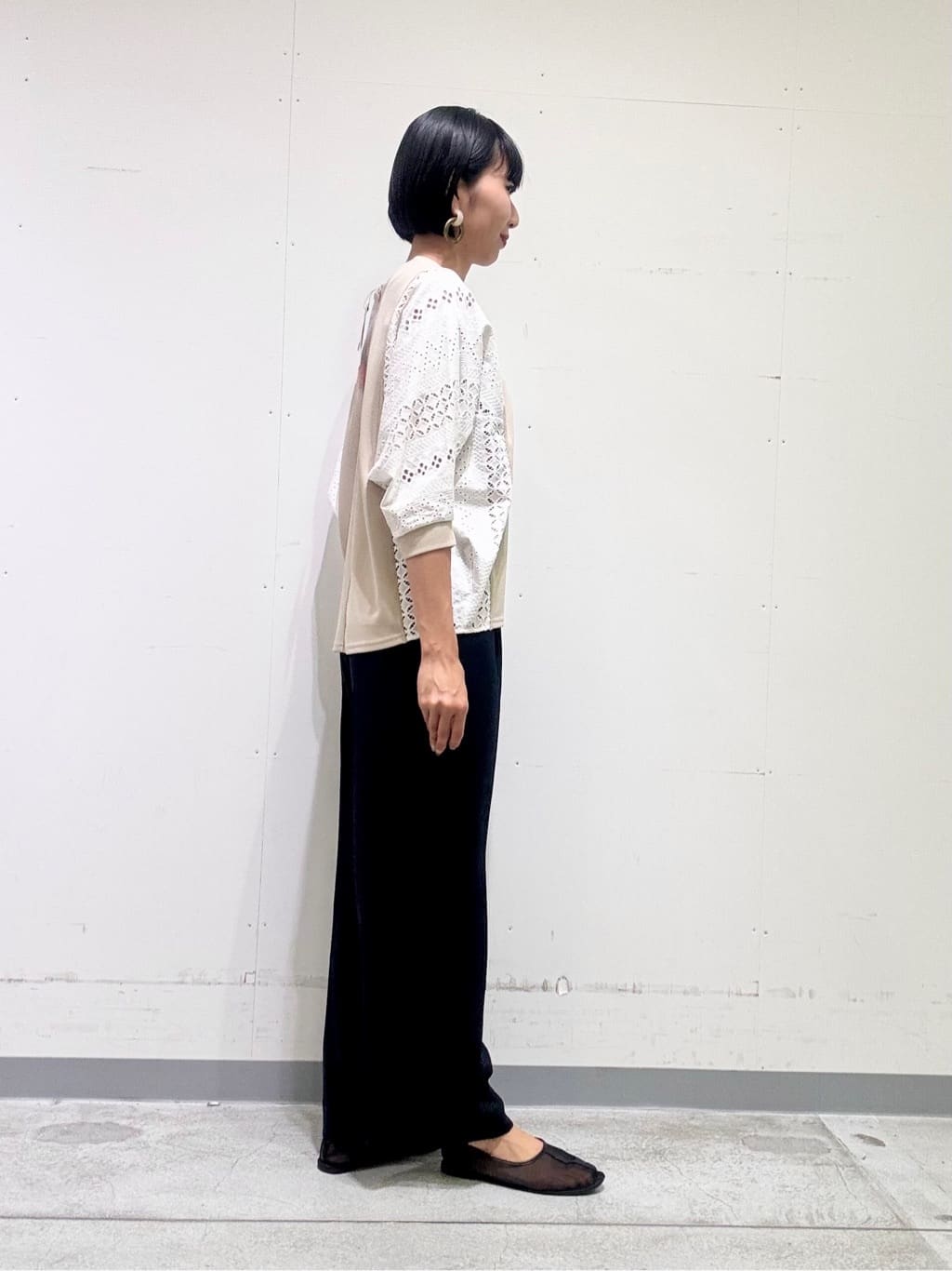 naoさんの「INDIVI｜【着る日傘／遮熱／UVケア】ワイドパンツ」を使ったコーディネート