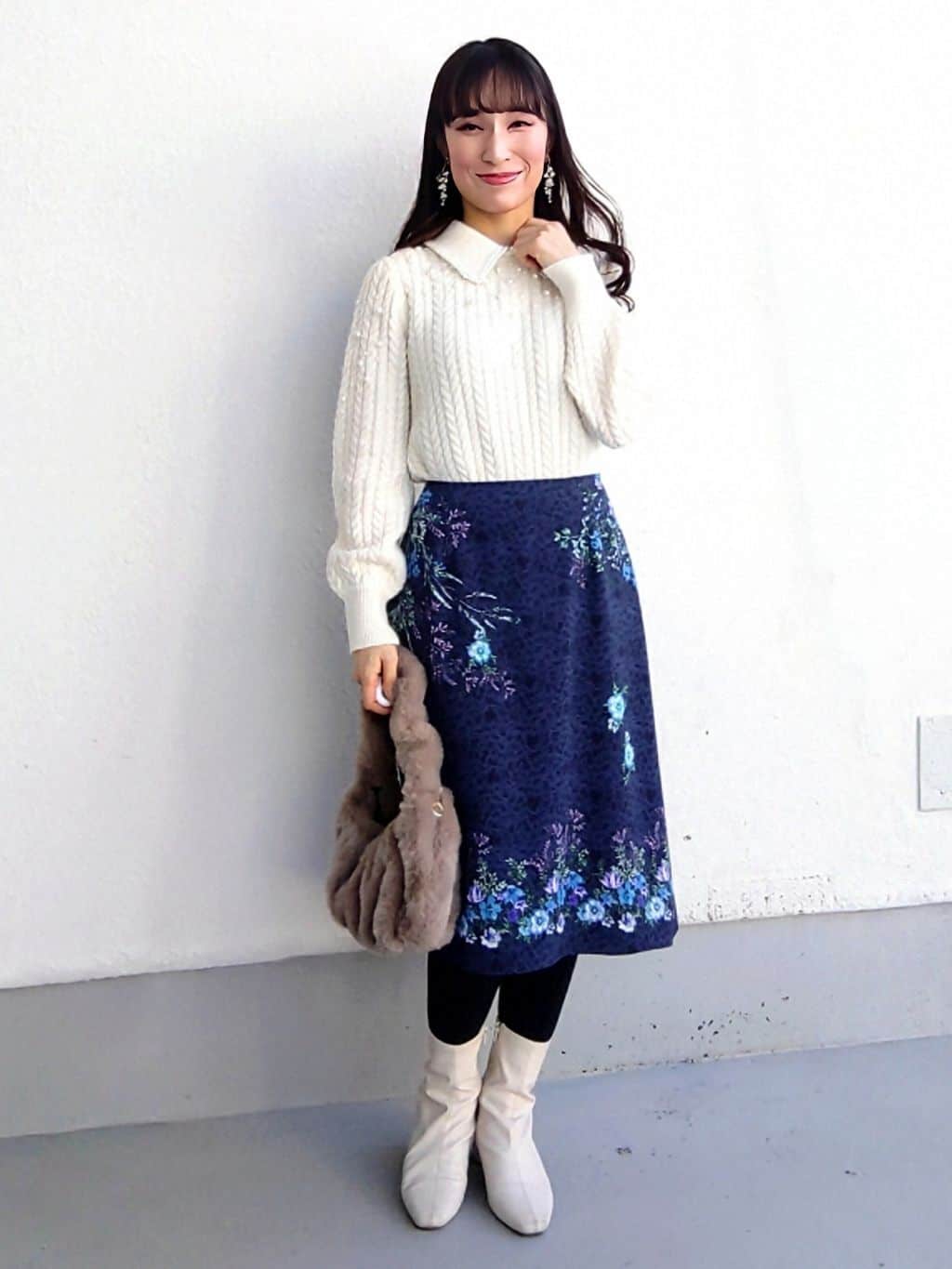 keinaさんの「SunaUna｜【COLLECTION LINE】衿付きパール調ニット」を使ったコーディネート