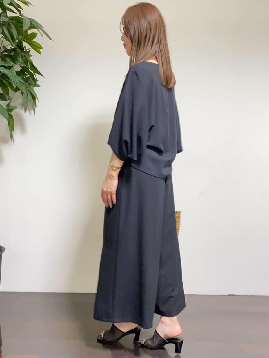 tomoさんの「UNTITLED｜◆【接触冷感/UV機能/遮熱】ジャージカーディガン」を使ったコーディネート