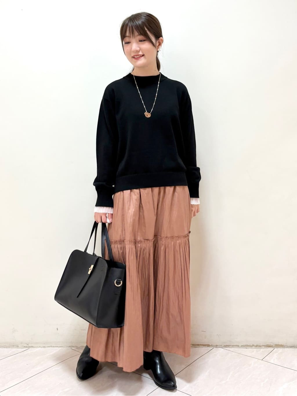 mikiさんの「Reflect｜【腰周りすっきり◎】プリーツギャザースカート」を使ったコーディネート