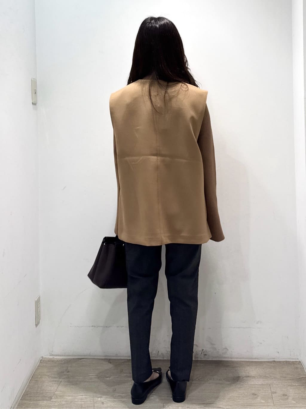 yuicciさんの「OPAQUE.CLIP｜《SS-LLサイズ》ハイストレッチイージースティックパンツ【洗濯機洗い可】」を使ったコーディネート