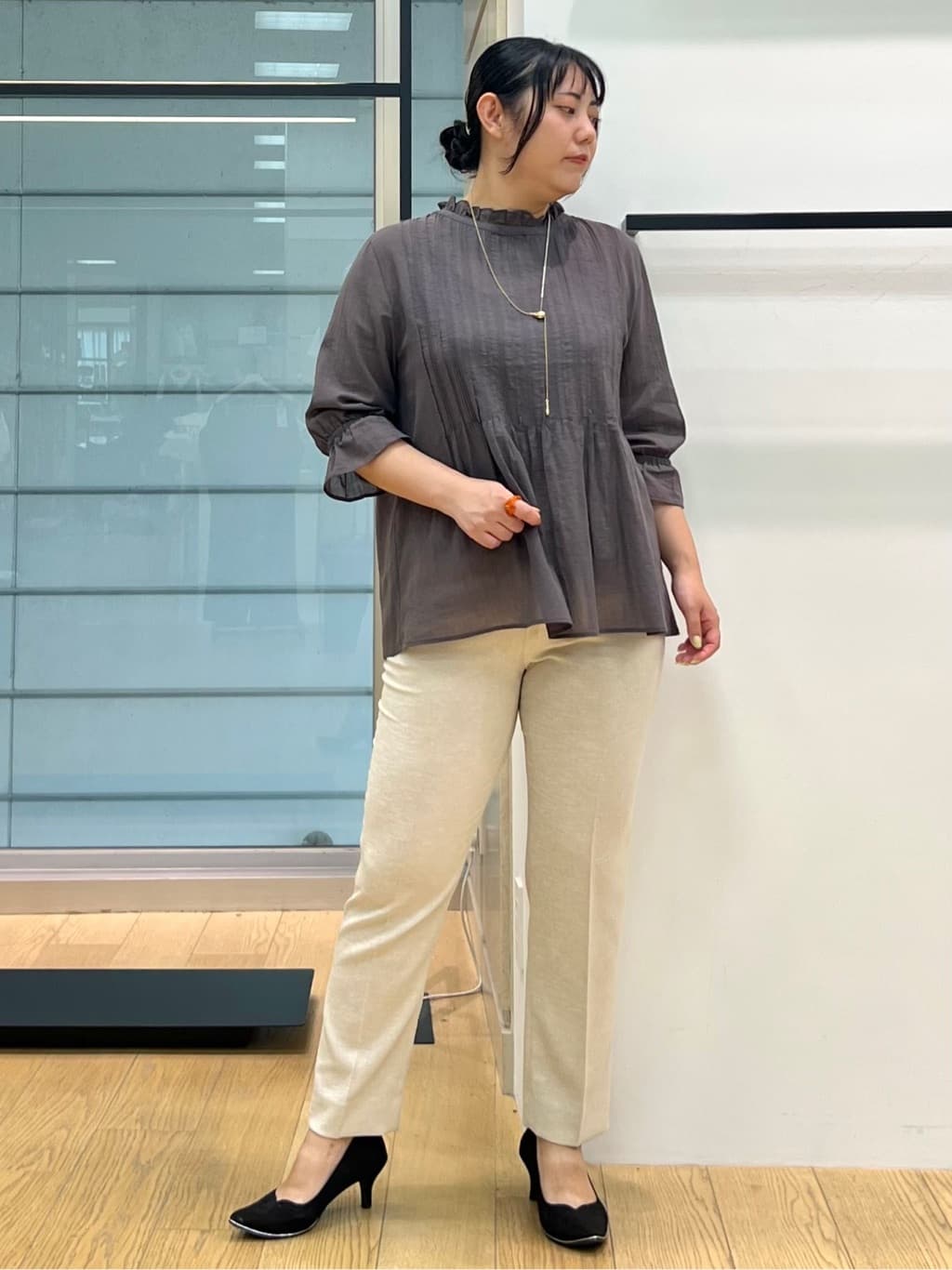shimaさんの「INDIVI｜【洗える/コットン】ピンタックシアーブラウス」を使ったコーディネート