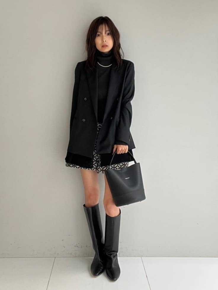 misaさんの「DRESSTERIOR｜オーバーラップサークルショートパンツ」を使ったコーディネート