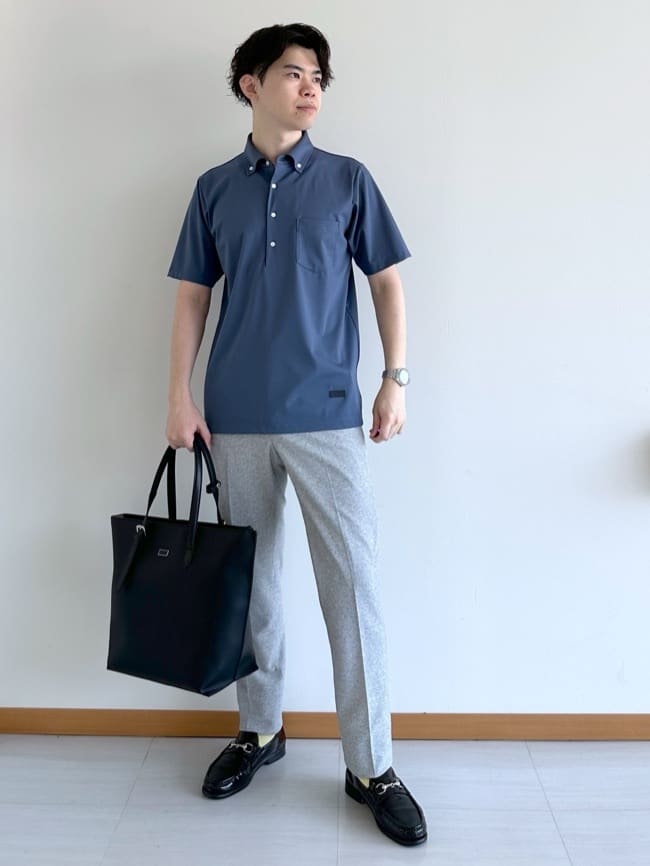 イッシーさんの「TAKEO KIKUCHI｜◆レザーハンドル シュリンクPU トート」を使ったコーディネート