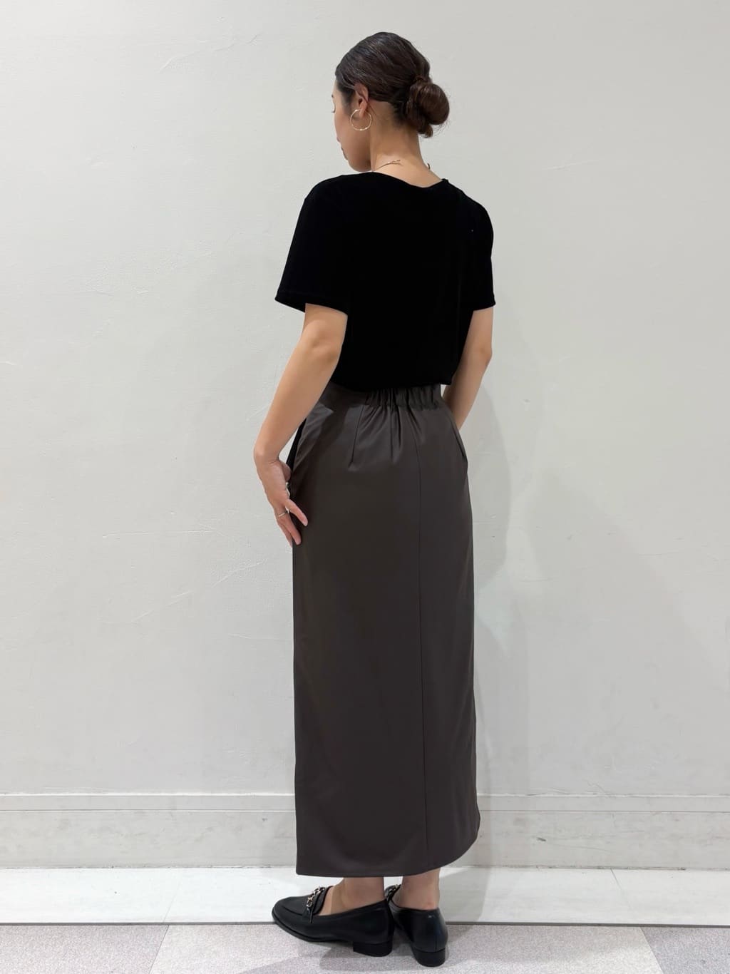 ちえさんの「OPAQUE.CLIP｜フロッキーチュールTシャツ【洗濯機洗い可】」を使ったコーディネート
