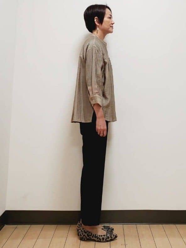 yuuさんの「Reflect｜【重ね着でも一枚着でも◎】バンドカラーオーバーサイズシャツブラウス」を使ったコーディネート
