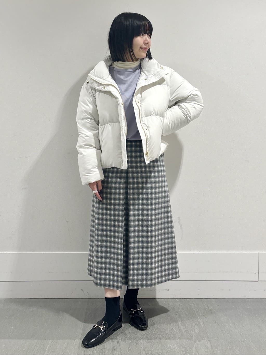 モエカさんの「UNTITLED｜【トレンド/撥水機能/防寒】ショートダウンコート」を使ったコーディネート
