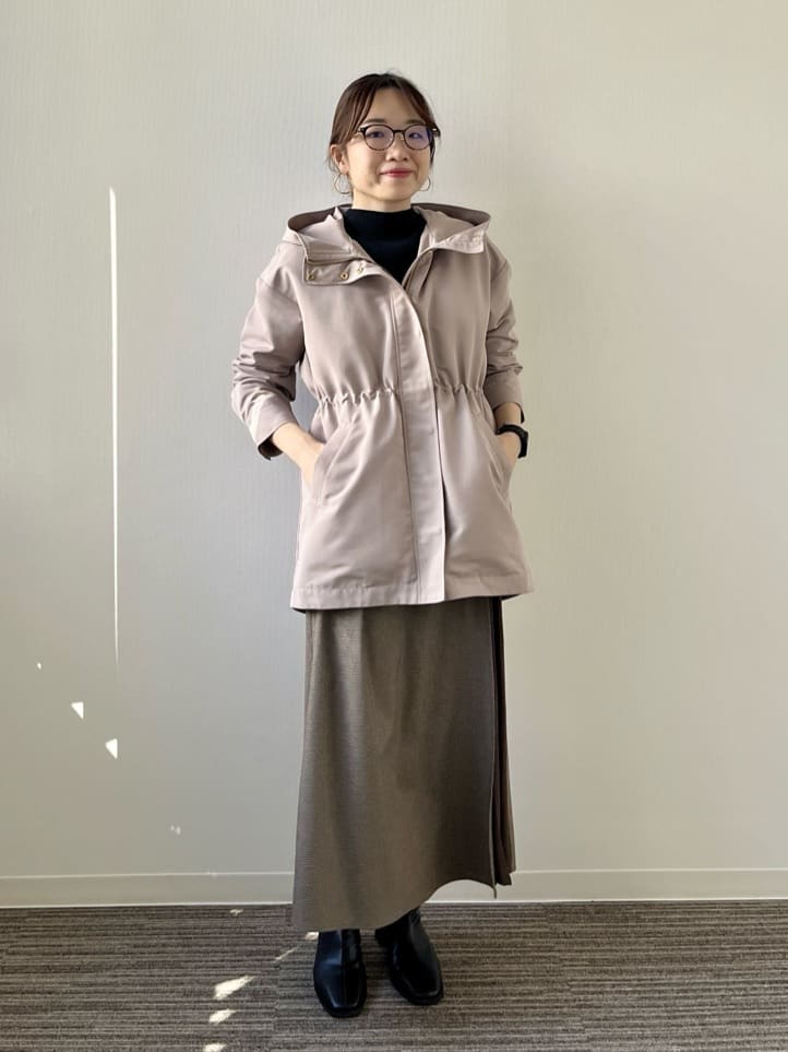 saoriさんの「【撥水/花粉防止/手洗い可】ボアライナー付きミディ丈マウンテンパーカー」を使ったコーディネート