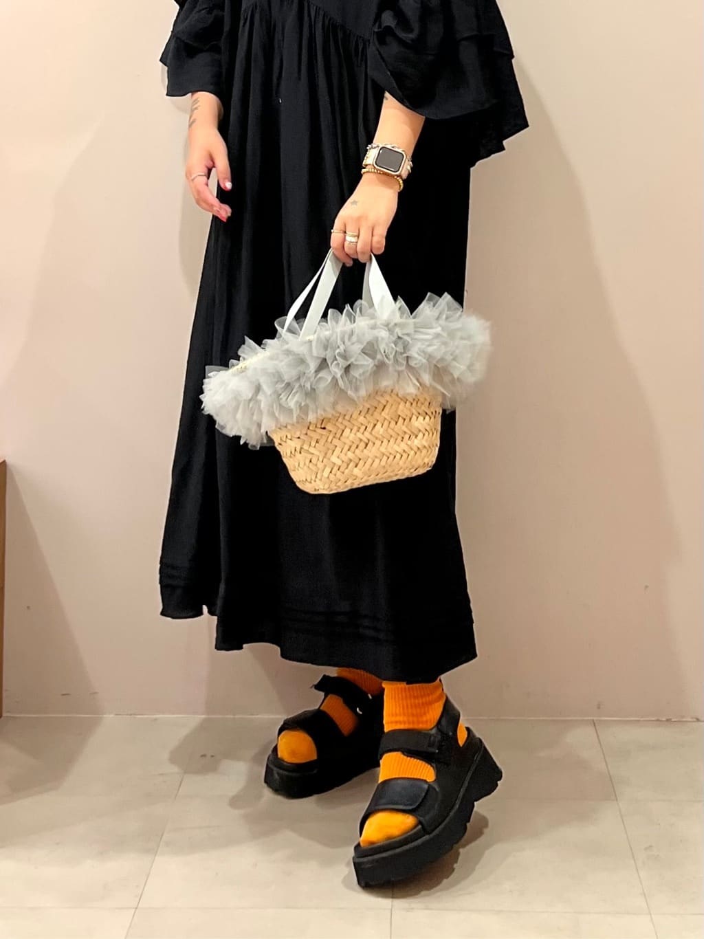 TAKAさんの「ESPERANZA｜ダブルベルト厚底サンダル」を使ったコーディネート