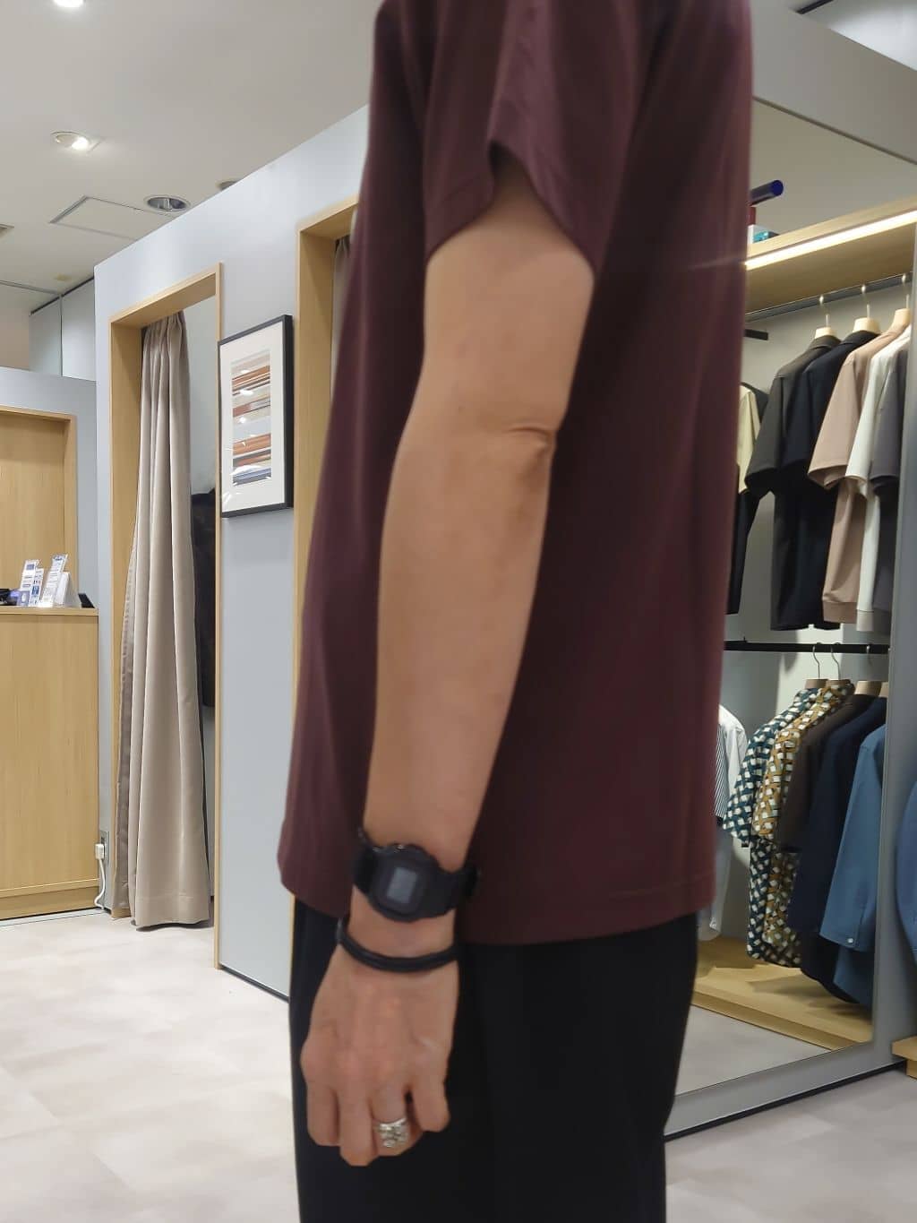 kawamuさんの「TAKEO KIKUCHI｜【COOL CITY WEAR】エアートール オープンカラーシャツ /接触冷感・通気性」を使ったコーディネート