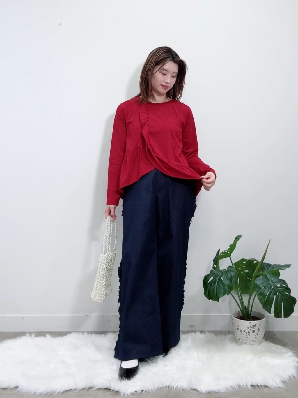 Suma Una本部スタッフさんの「SunaUna｜【COLLECTION LINE】フリルデニム」を使ったコーディネート