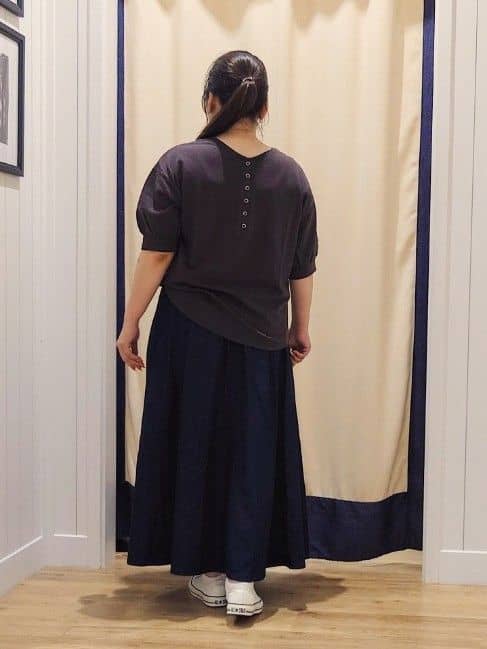 Haraさんの「Dessin｜【360度可愛い/前後2WAY/洗える】ライトコットンヘンリーカットソー」を使ったコーディネート