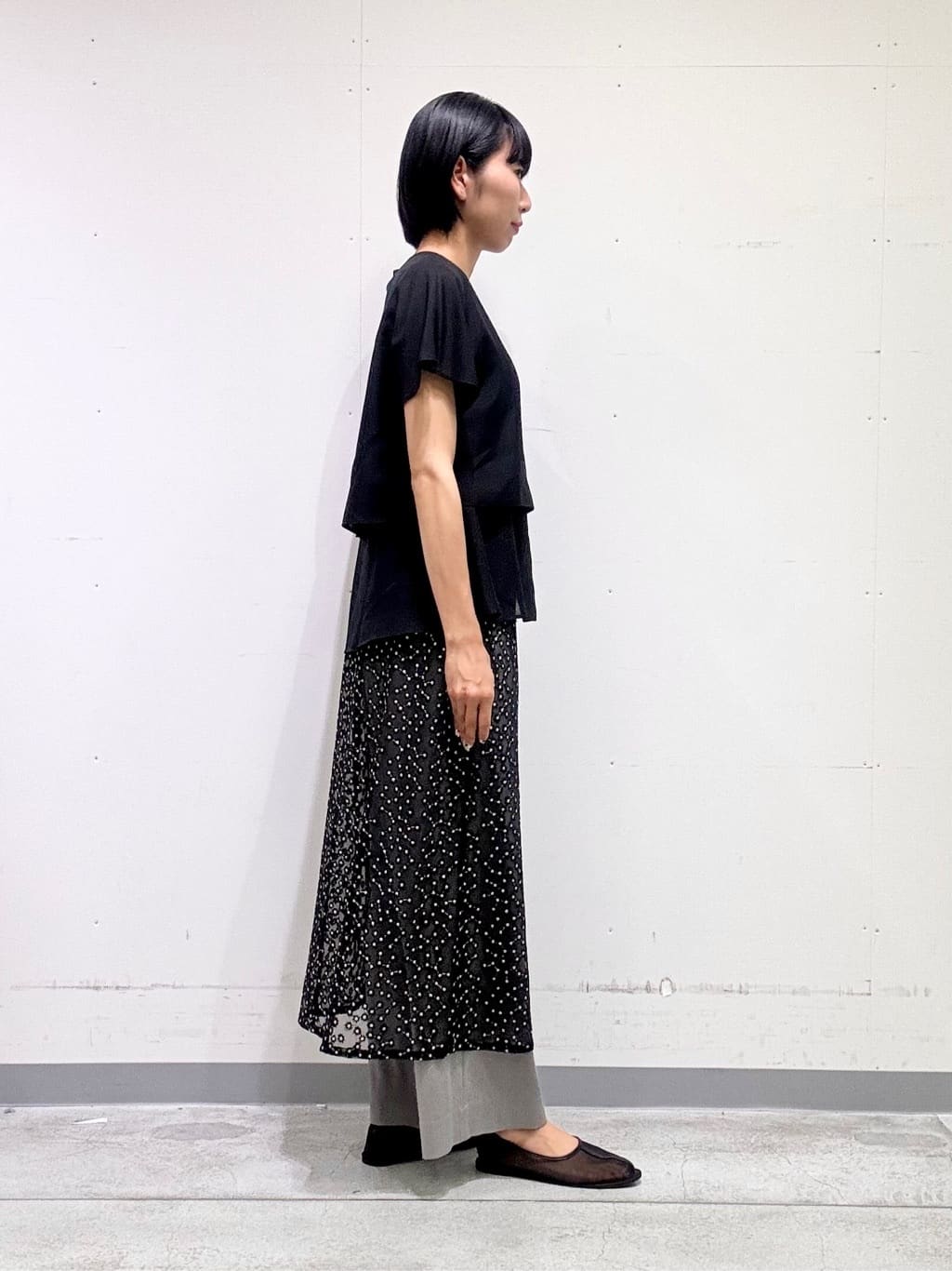 naoさんの「INDIVI｜【トレンド感◎】レイヤード レーススカート」を使ったコーディネート
